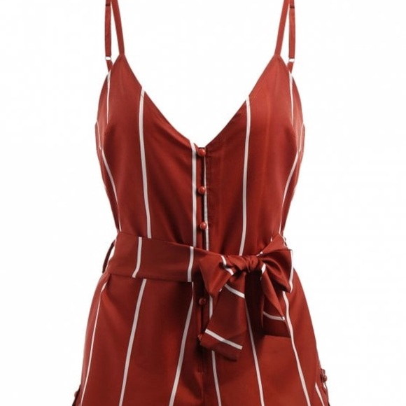 Striped belted cami romper - Picture 3 of 5